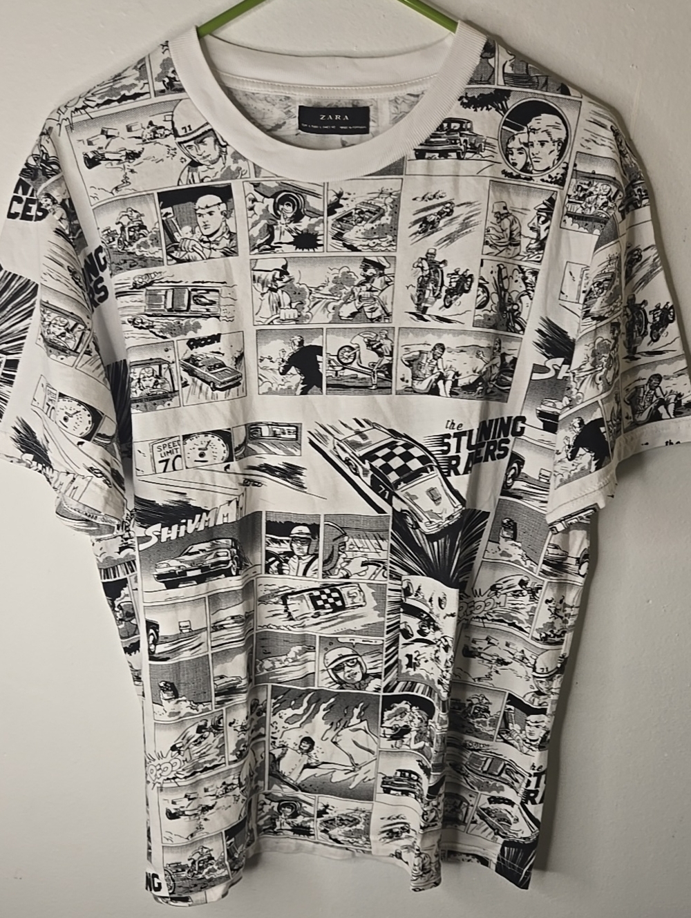Zara Men's Black & White Comic-Print Crew Neck T-Shirt
